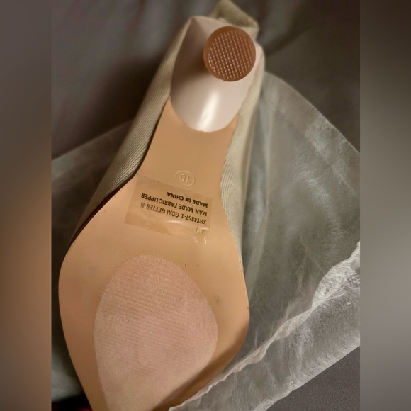 Fashion Nova sock shoe - Picture 3 of 3